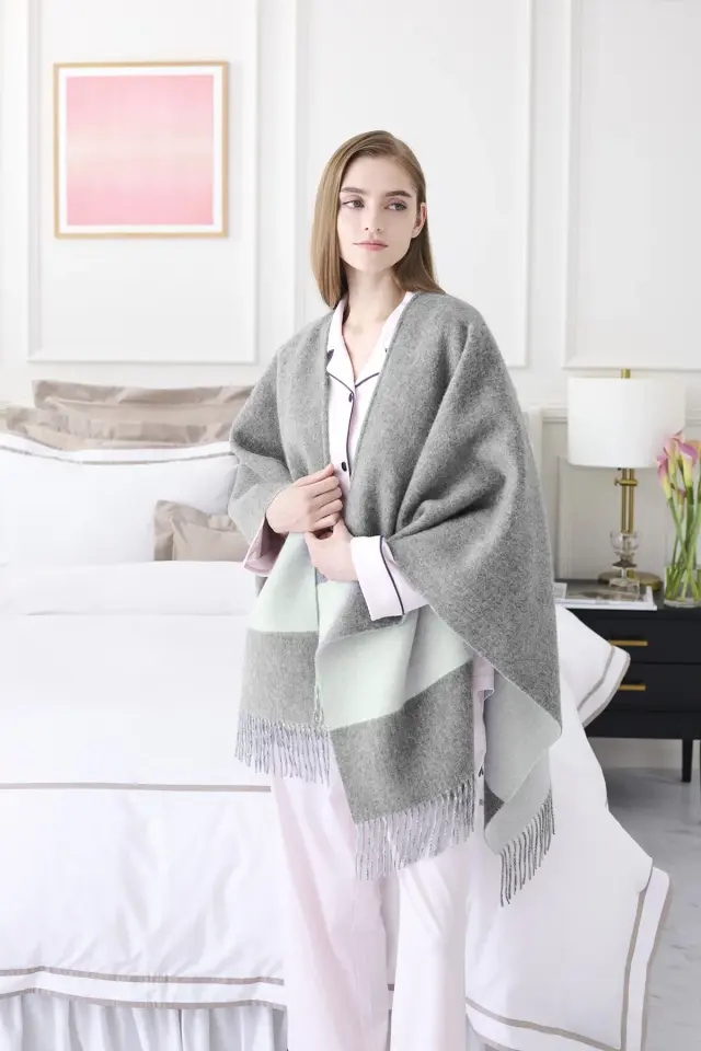 ラムウールポンチョ | FREE 