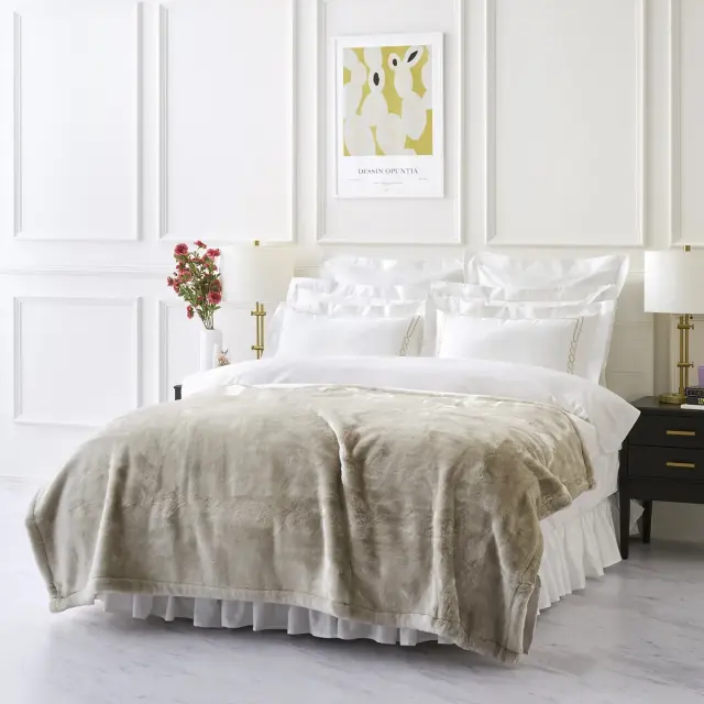 ブランケット | ラグジュアリープラッシュブランケット | ハーフ | 130×100cm 