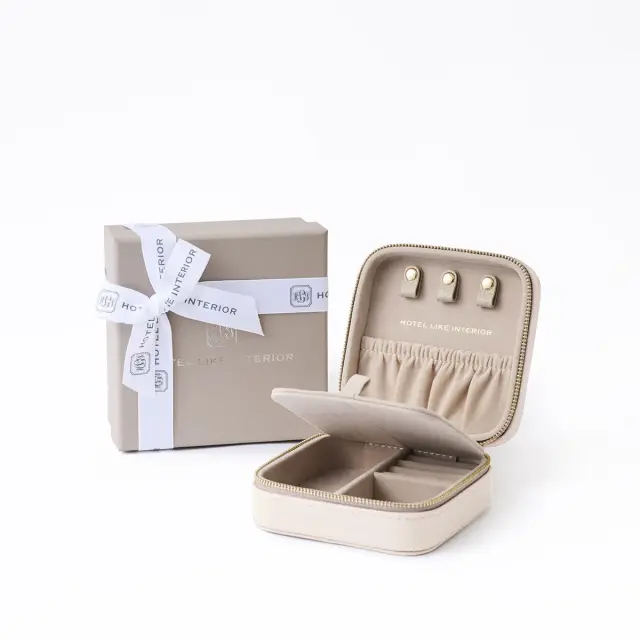 【リボンかけ】レザージュエリーケース