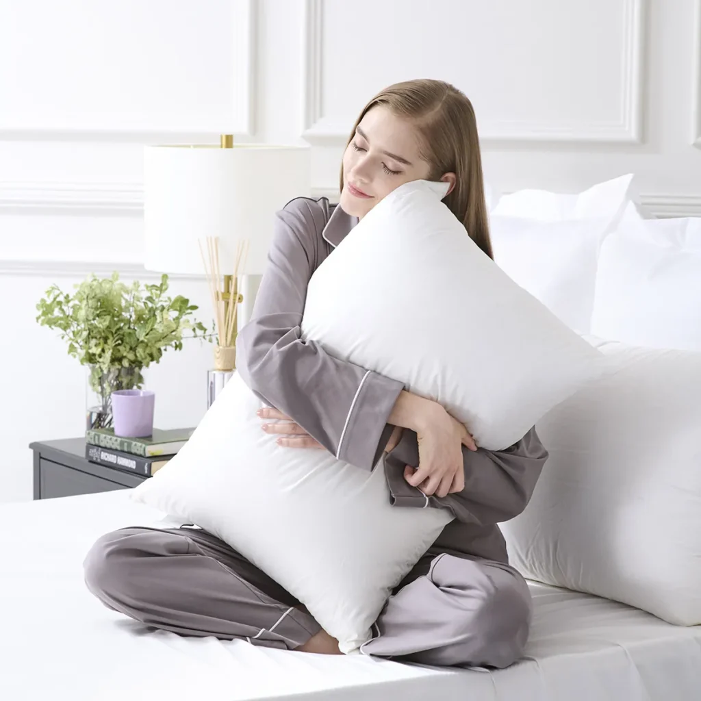 【衣替え】季節の変わり目に整える、枕とリネン