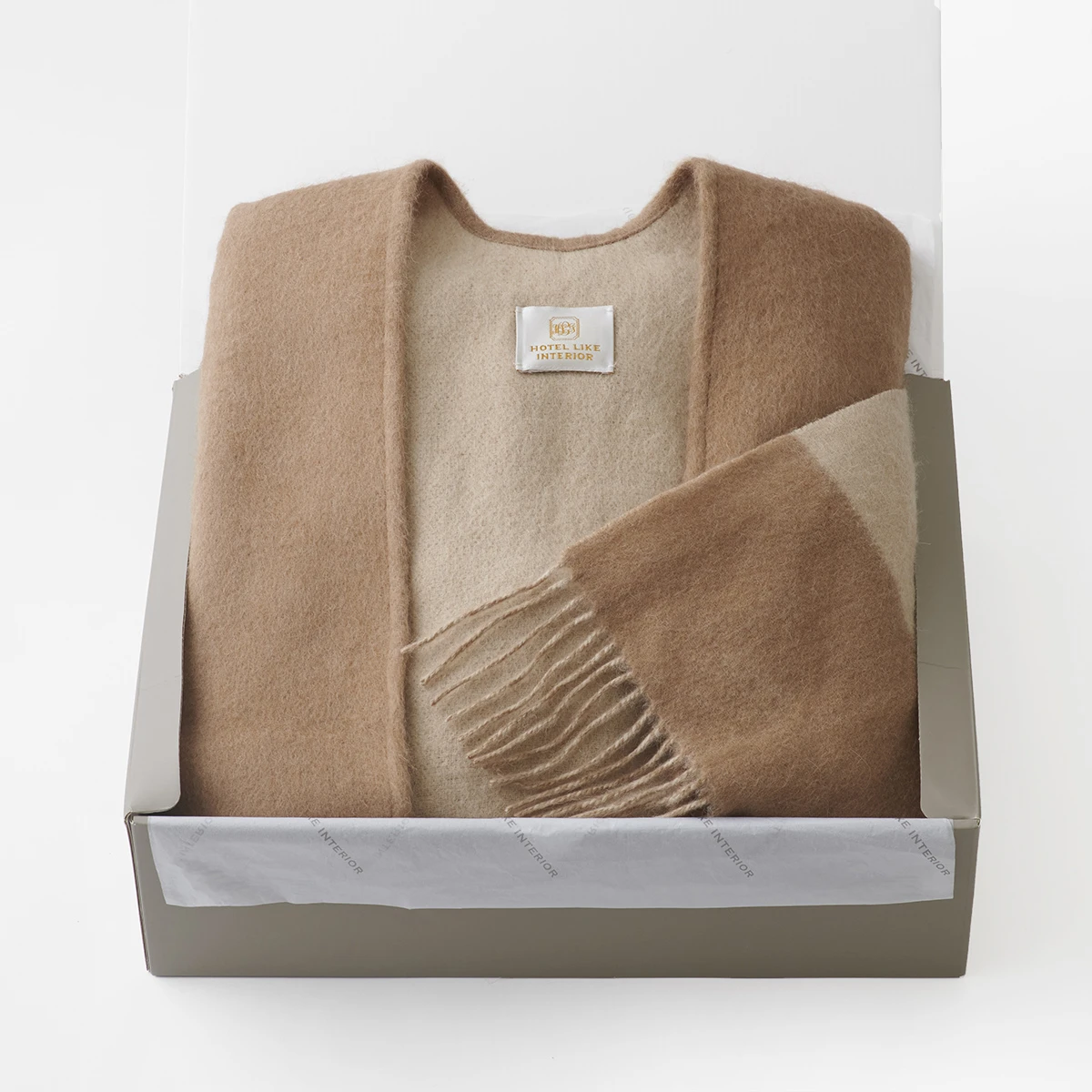 キャメルポンチョ