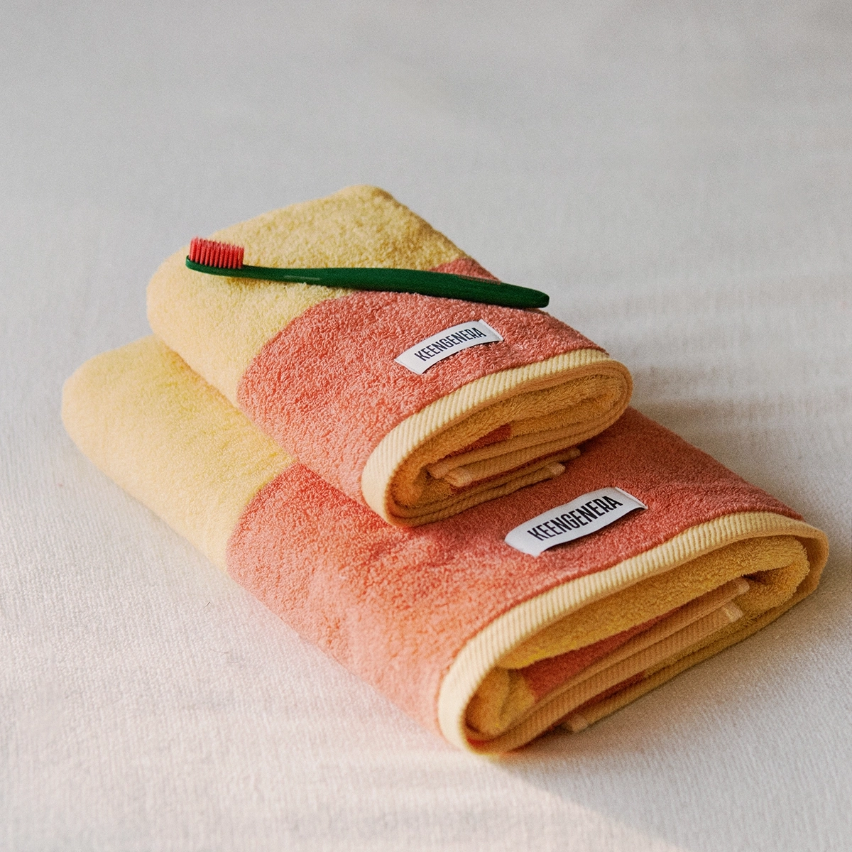 フェイスタオル