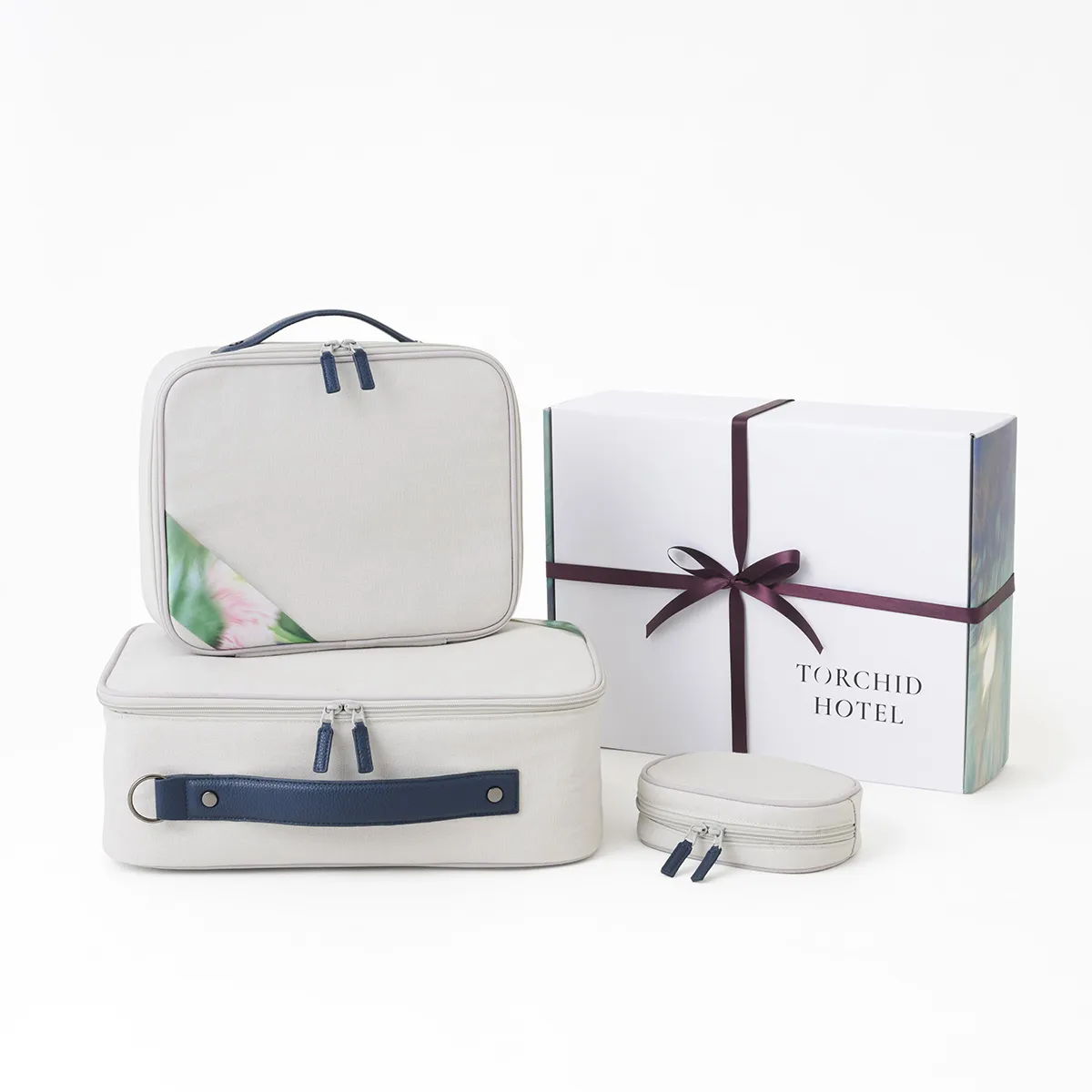 トラベルポーチ